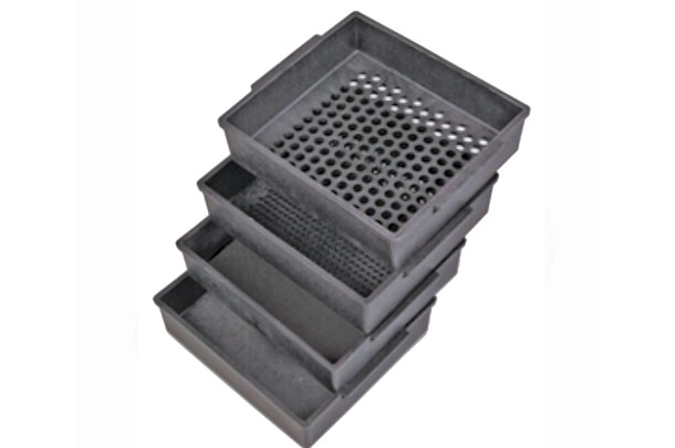 The PSPS contains three pans and a bottom tray